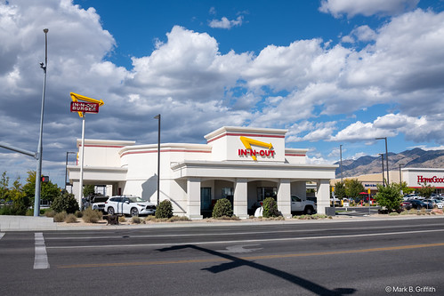 Logan In-N-Out