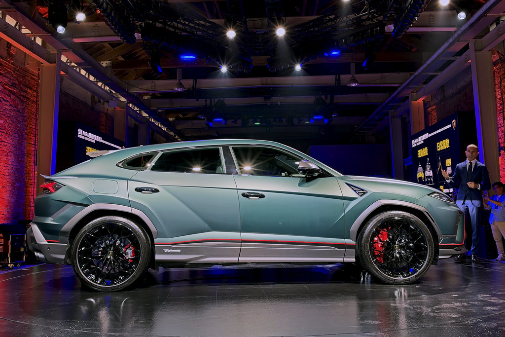 性能操控更狂傲!Lamborghini Urus SE Performante抵台1688萬起 13 Lamborghini 261014-34