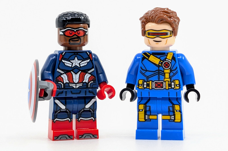 76347: Avengers: Doomsday Quinjet Set Review