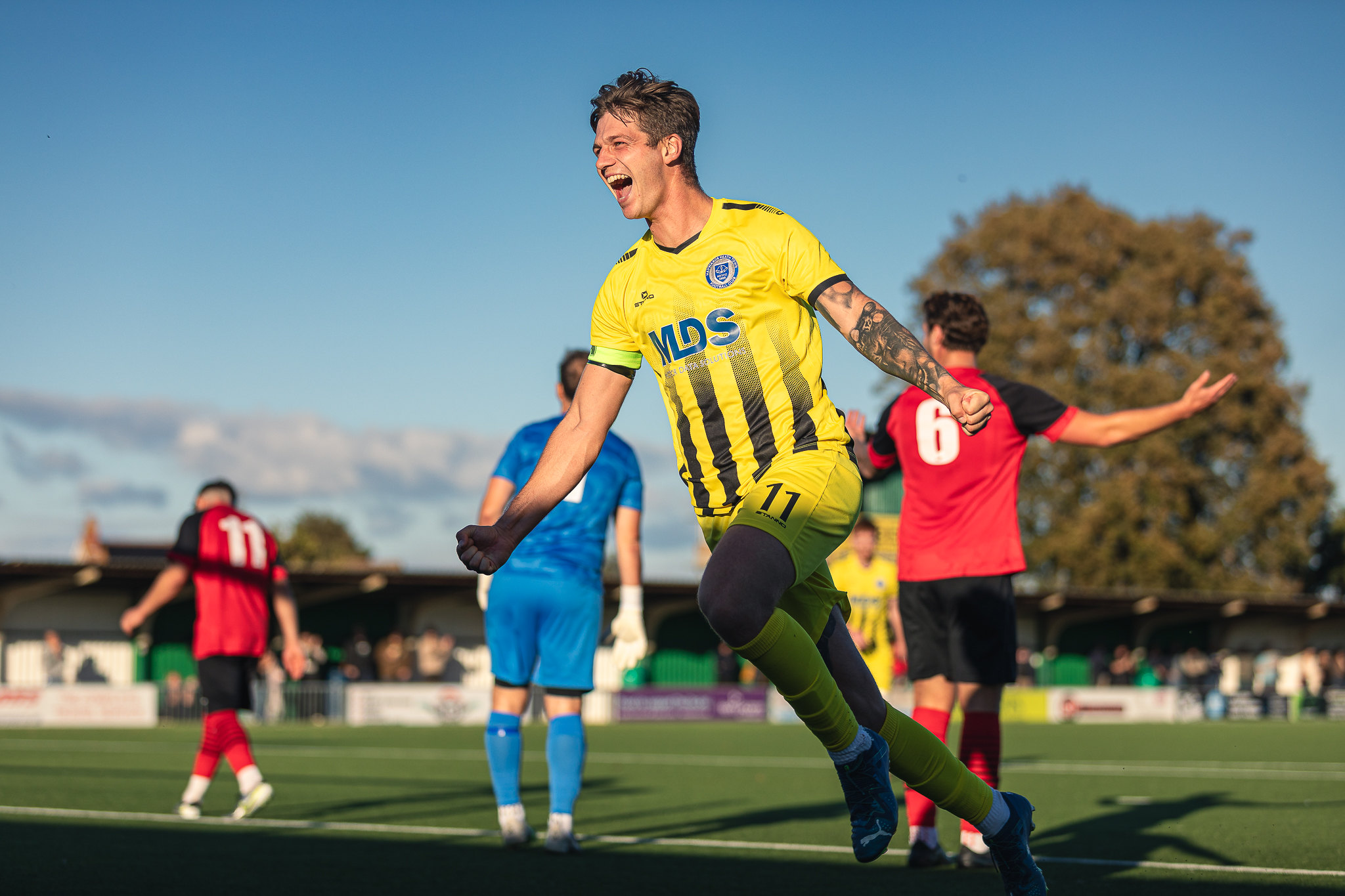 HHTFCvsWFC17102026-109