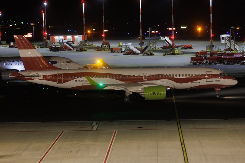 Hamburg Airport: airBaltic (BT / BTI) | Livery: Latvian Flag Livery | Airbus A220-300 BCS3 | YL-ABN | MSN 55215