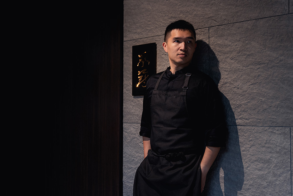 34歲主廚邱奕承創立「承蔚 SHOWEI」正式開幕!法式技法乘載台灣味、首季端七道式套餐 2 SHOWEI 261020-1