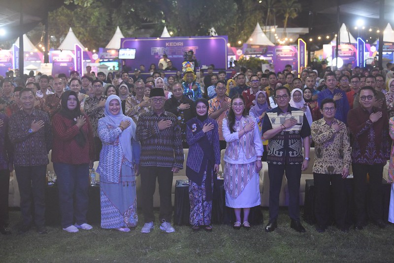 Kediri Financial Festival 2026 Buka Akses Keuangan dan Peluang Usaha bagi Masyarakat ; mbak wali kota kediri vinanda