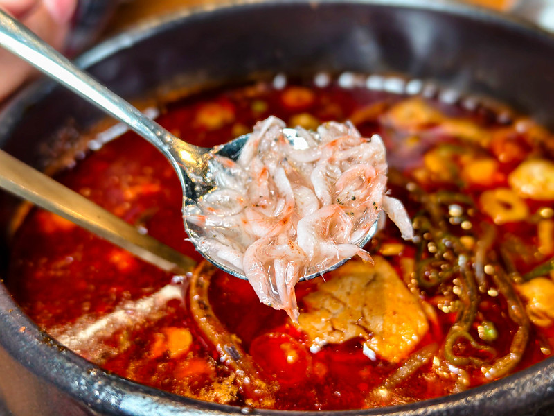 真館 진관 韓式湯飯專門店-西門店｜西門町韓式豬肉湯飯第一間，韓國人開的道地湯飯，18小時熬湯無腥味 @鄉民食堂