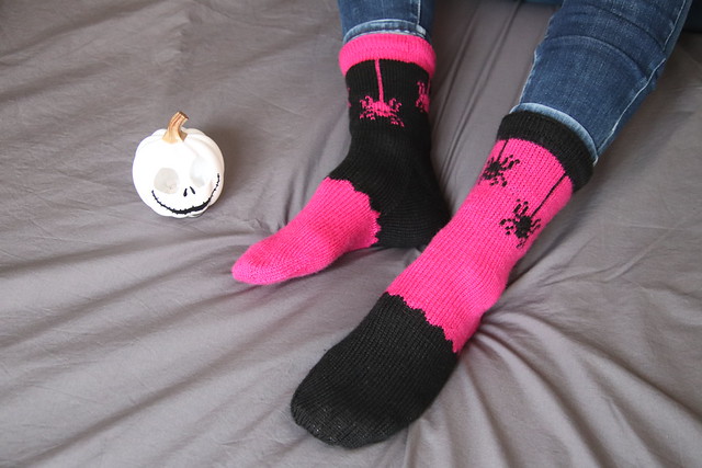 Creepy spider socks