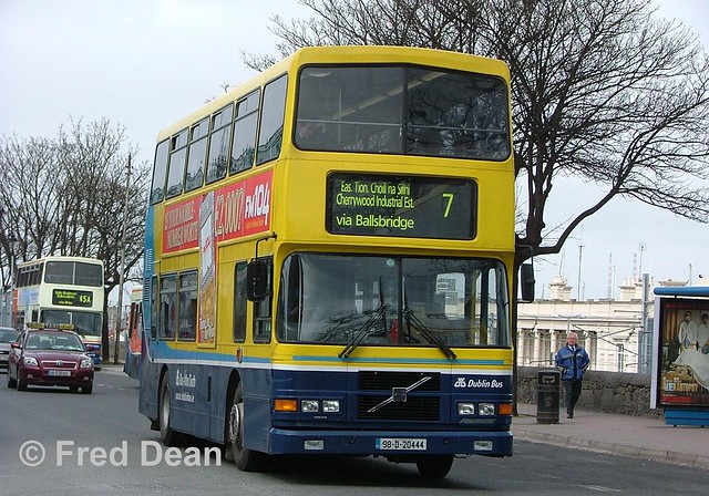 Dublin Bus RV 444 (98-D-20444).