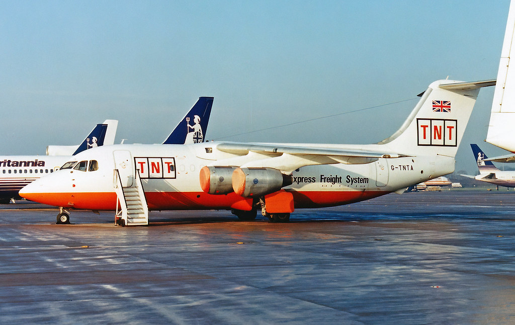 G-TNTA 1 British Aerospace (Avro) B.Ae 146-200(F) TNT Express Worldwide (Air Foyle) MAN JAN93