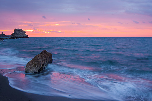 sea sunrise mar rocks amanecer malaga rocas 5176 peñondelcuervo quinoal cloudy day peñóndelcuervo