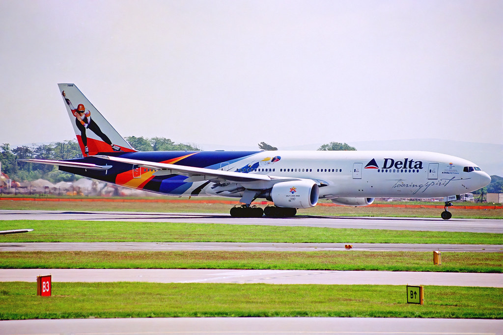 N864DA 1 Boeing 777-232ER Delta Air Lines (Soaring Spirit)… | Flickr