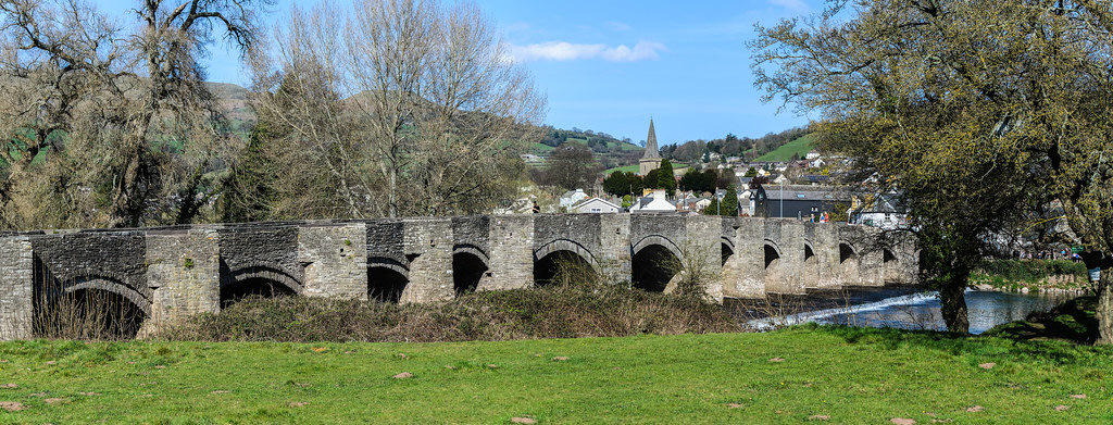2012 Cycle Tour of Wales - Bridge over the River Usk at Cr… | Flickr