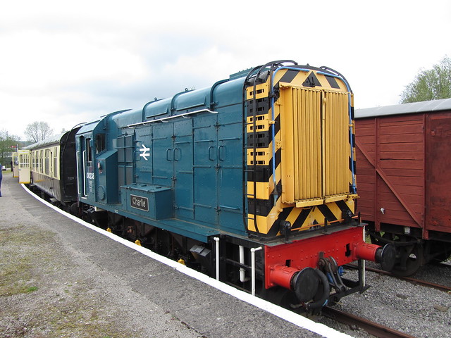08238 at Lydney Junction during The Dean Forest Railway Diesel Gala 19/05/12