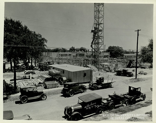 Waco Hall Construction (Gildersleeve album) August 6, 1929, site with old-fashioned cars