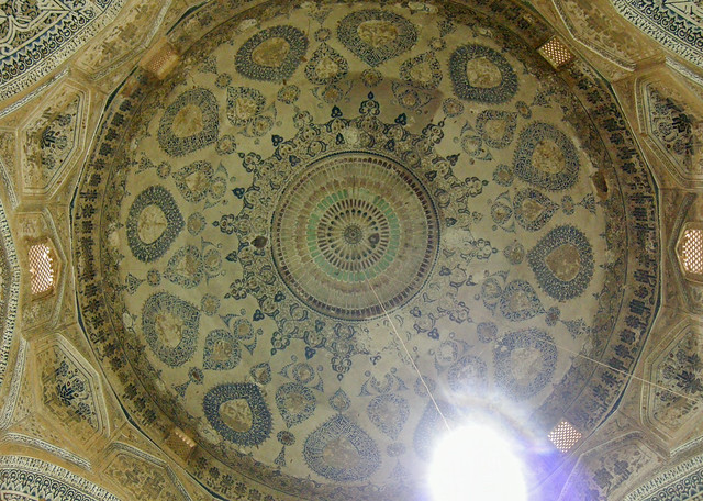 Yazd Mausoleum of Imamzadah Sayyid Rukn al-Din (Bogheh-e Sayyed Roknaddin) 1325 Muzaffarid Dome Stucco (1e)