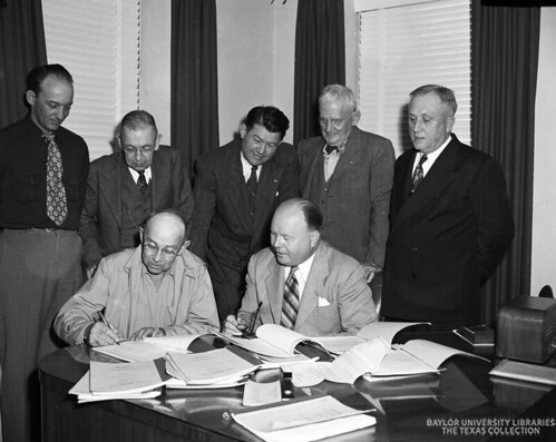 Baylor Stadium contract signing, 1949