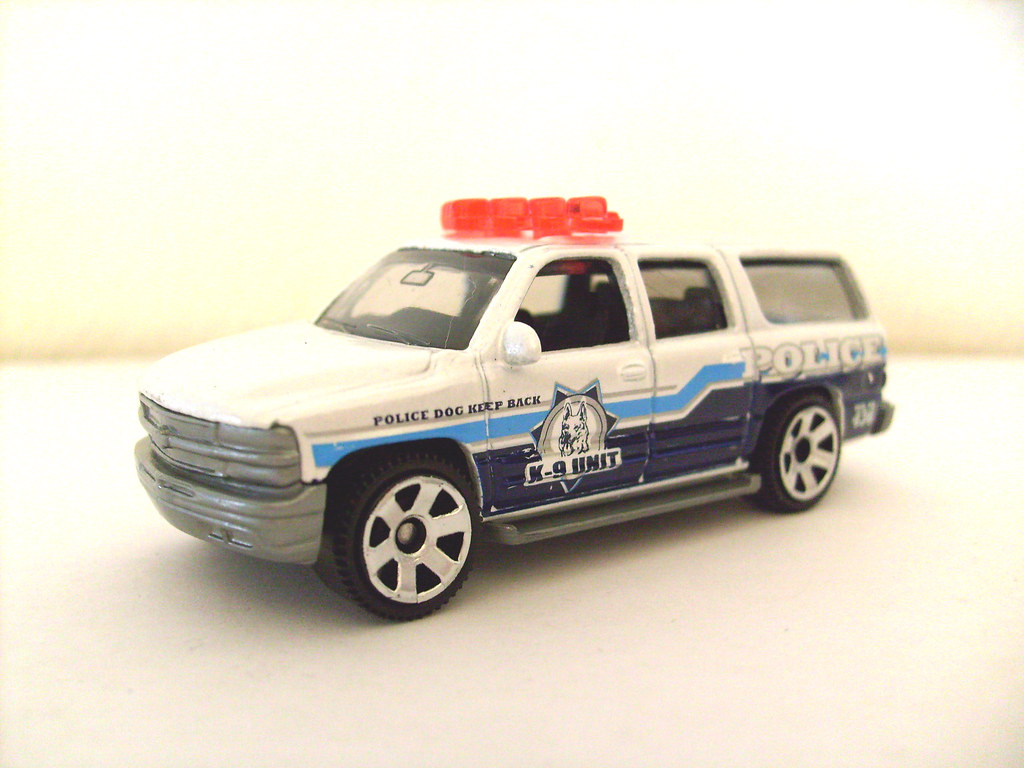 MATCHBOX 2000 CHEVROLET SUBURBAN MK9 NO2 K-9 UNIT POLICE V… | Flickr