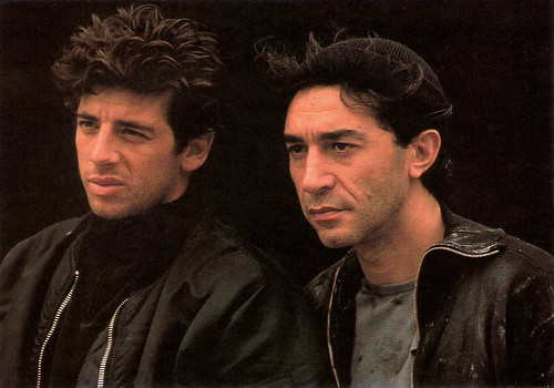 Richard Berry and Patrick Bruel in L'Union Sacrée (1989)