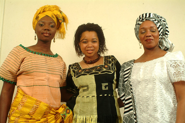 DSCF7476 Siso from South Africa Mabel from Ghana and Karen from Trinidad African Ethnic Cultural Fashion Photoshoot Havercourt Studio Belsize Park London