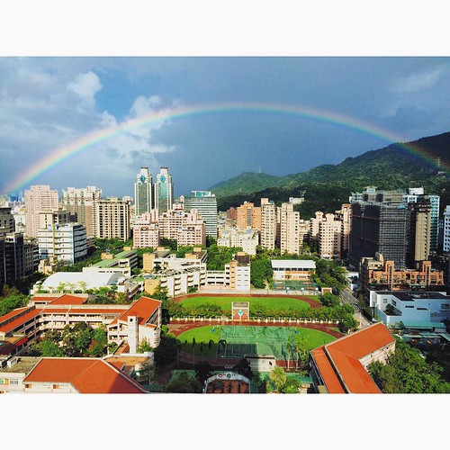 what-a-unreal-rainbow-a-good-sign-to-me-actually-th-flickr