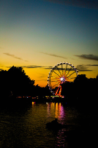 Ferriswheel Sunset 1 by Steirome Photography, Taken at the Laternenfest 2015 in Halle (Saale), Germany