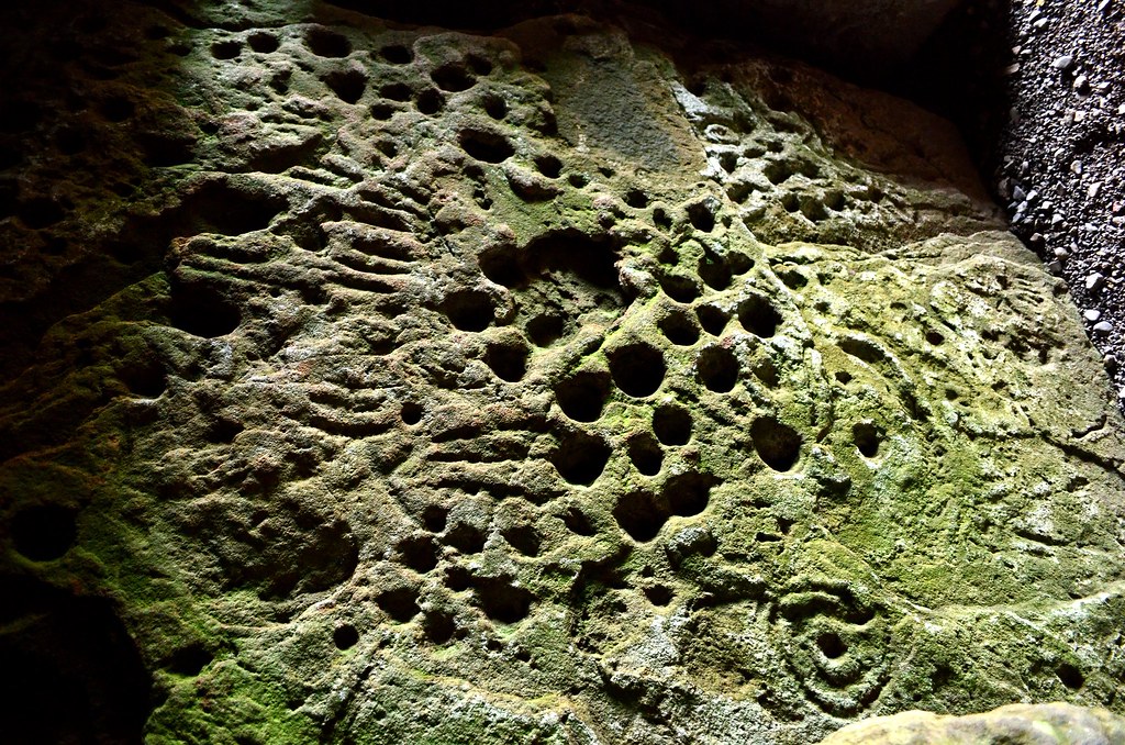 Neolithic rock art | Cairn T, Loughcrew, Co.Meath. c. 3500 B… | Dáithí ...