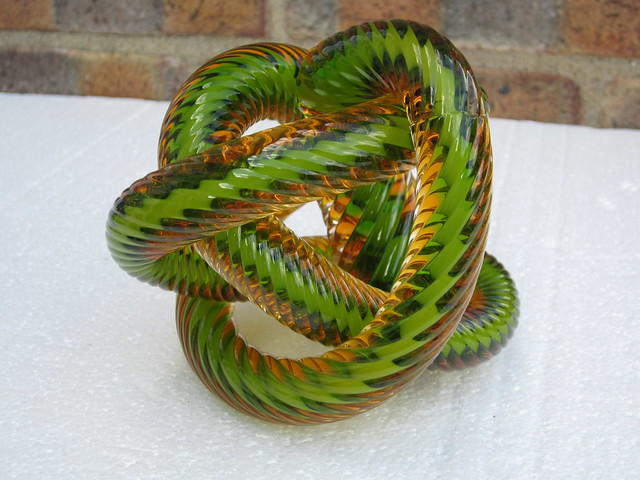 Amazing Twisted Knot Murano Glass Sculpture Green / Amber
