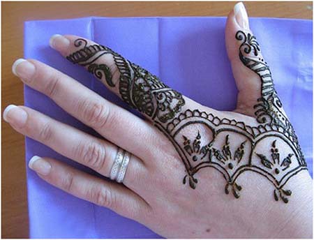 Share more than 155 simple and sober mehndi design latest
