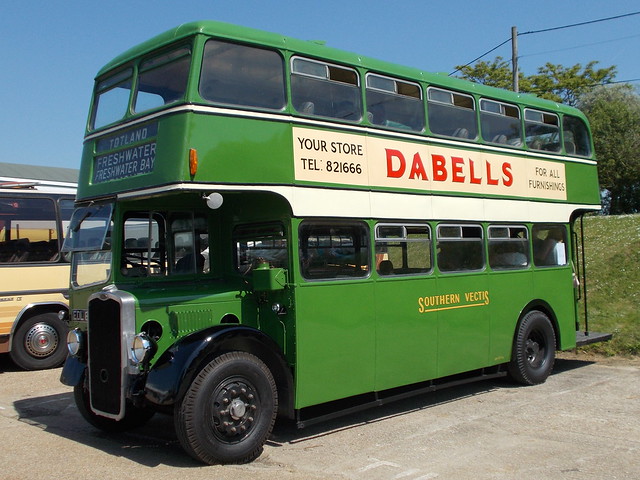 Southern Vectis 721 on Newport Quay
