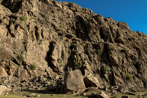 DSC_3231 by koorosh.nozad, Khong-e Azhdar_Izeh County_Khuzestan Province_Iran

there are two reliefs on the big rock (in the mi