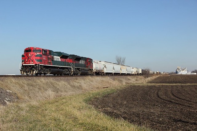FXE locomotives power a southbound UP freight thru Tuscola, IL.  Check out those rock screens!