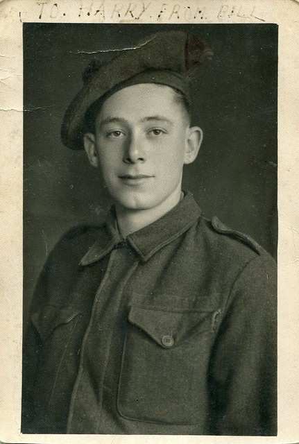 Bill Wright army photograph