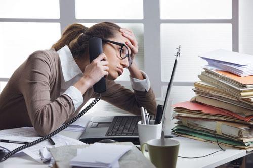 #TheatreEntreprise Le #stress au travail, un véritable enjeu de #Sante ! https://t.co/VUiu5OfgQo https://t.co/X2DGn5IVYN | by Decommedia