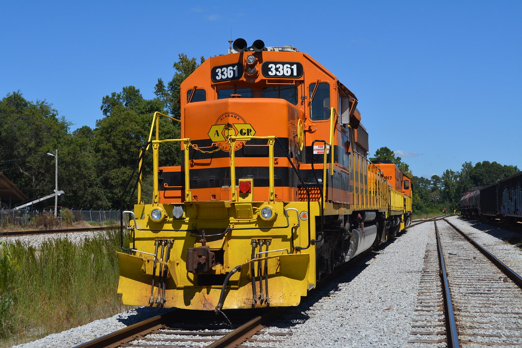 AGR SD40-2 3361 | AGR power awaiting their next assignment a… | Flickr