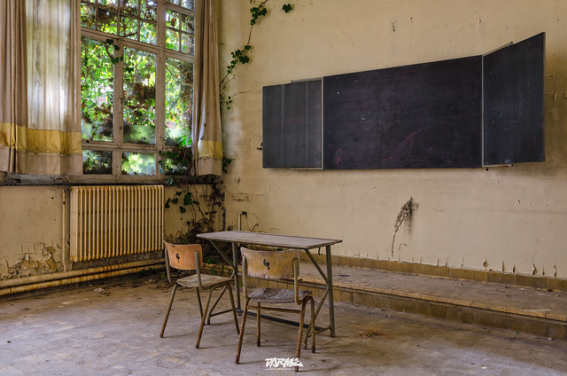 abandoned school G-3