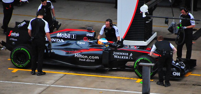 Alonso entering the pit box
