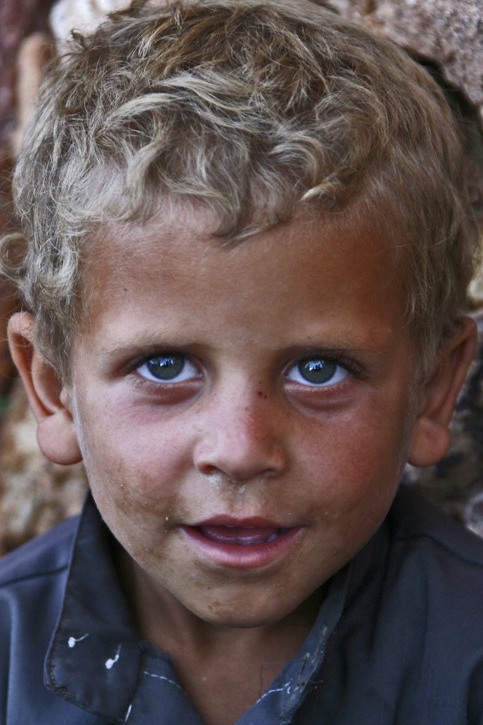 Blue-eyed boy with fair hair in Yemen | Blonde (yes!) and bl… | Flickr