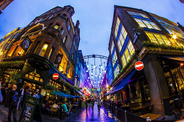 Carnaby street  @ 8mm colorfull! !!!