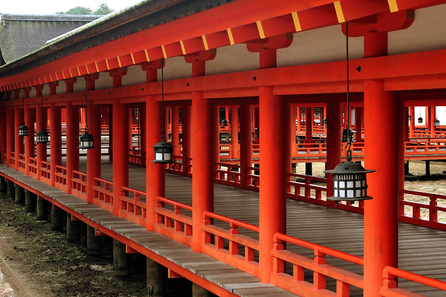 itsukushima shirine