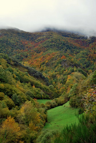 autumn mountain trekking monte outono randonée courel moreda andaina folgoso rogueira