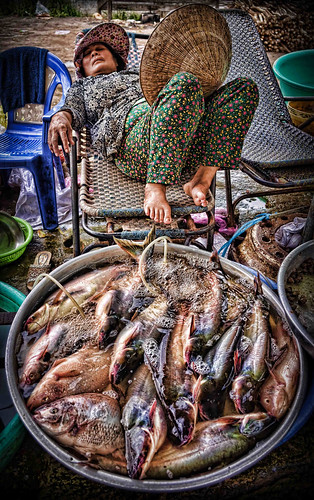 holidays mangojouneys markets saigon sleepypeople streettraders topazlabs vietnam