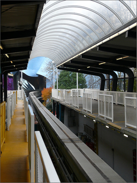 1210319 monorail station