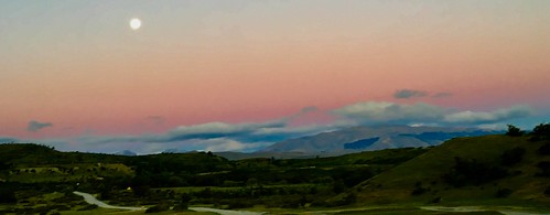 photography travel ngairelawson ngairehart mountain sky landscape panarama clouds pink textures tones dusk sunset moon torresdelpainenationalpark patagonia chile southamerica iphone surdechile exploreunexplored