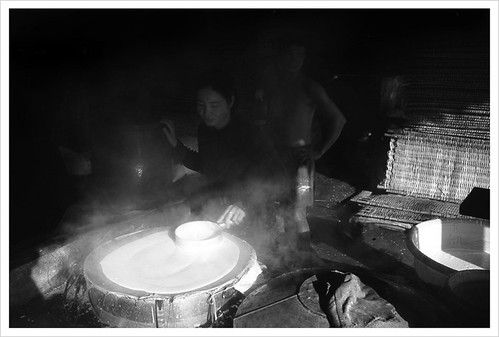 making noodles by anhtu