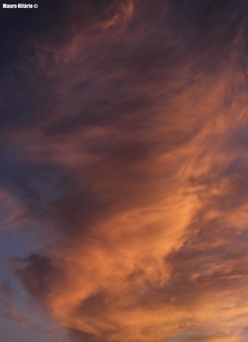 light sunset sky orange beautiful clouds twilight scenery wind