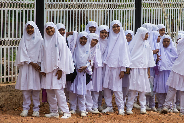 Muslim Schoolgirls, Sri Lanka