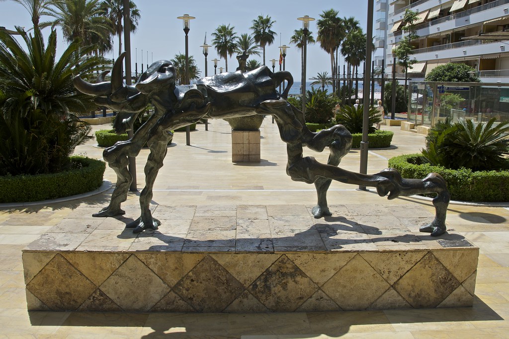 Elefante Cosmico, Salvador Dali, Avenida del Mar, Marbella, Spain