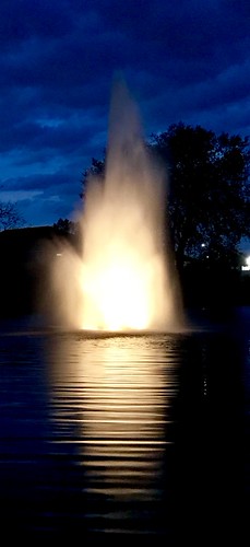 Sunset fountain by saramichellepack, 