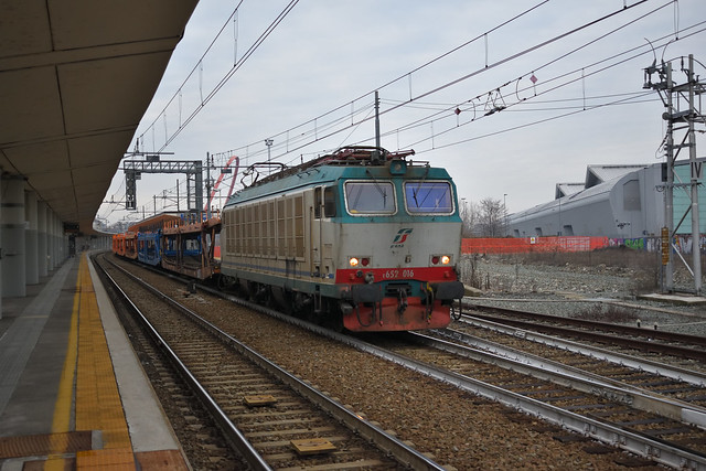 E652.016 MERCITALIA RAIL - MRI 60517 Modane FX - Piedimonte in transito a Torino Lingotto