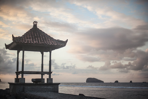 Candidasa by Sitoo, Al amanecer
At sunrisebali beach clouds sunrise indonesia landscape 50mm islands pagoda playa paisaj