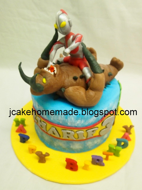 Ultraman birthday cake
