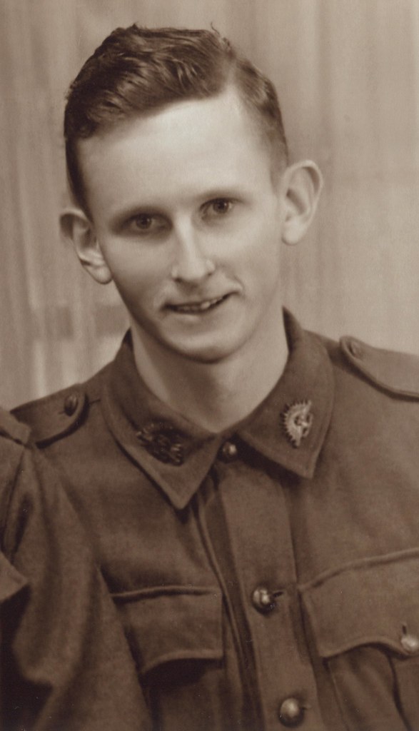 Flight Sergeant Gordon Arthur Armstrong - Australian Army and RAAF